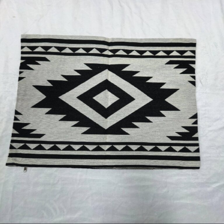 Home Textiles, Cushions & Covers Poly-Cotton Cushion Cover